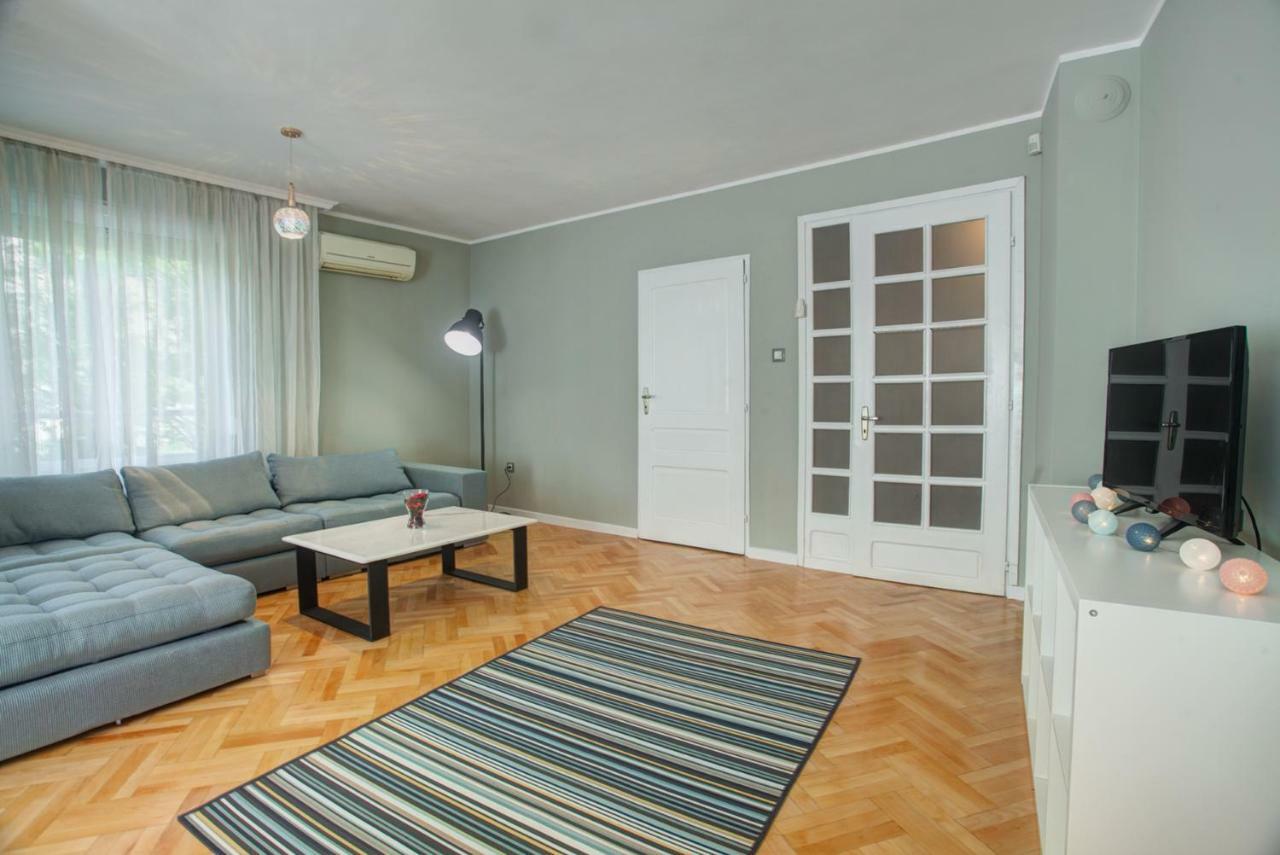 Spacious Flat Close To The American Embassy Sofia Exteriör bild