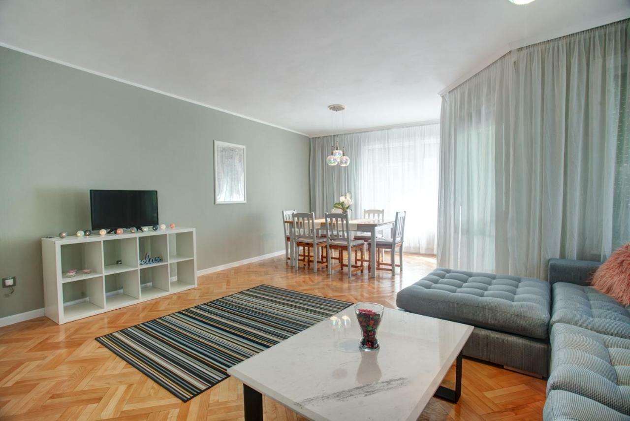 Spacious Flat Close To The American Embassy Sofia Exteriör bild