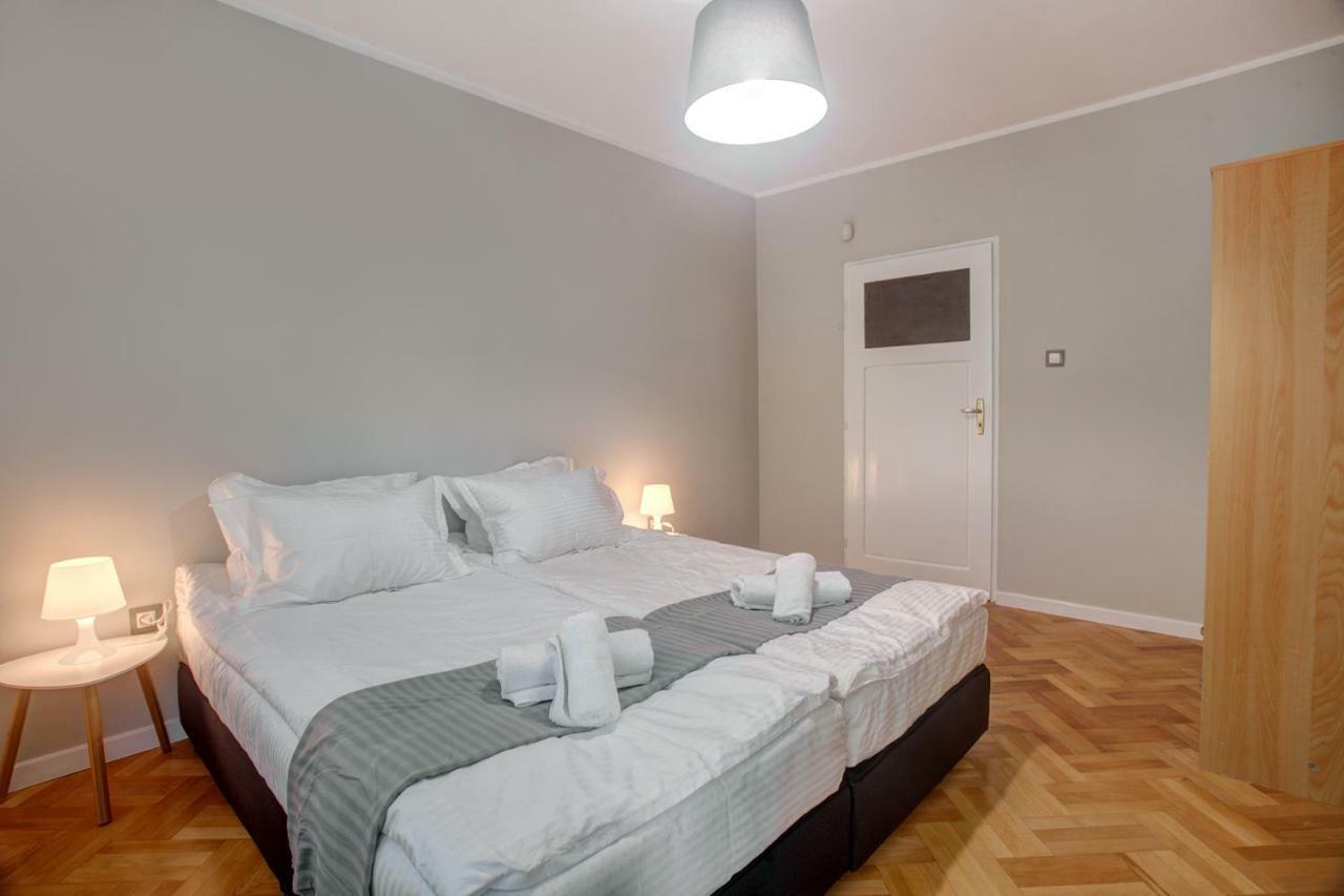 Spacious Flat Close To The American Embassy Sofia Exteriör bild